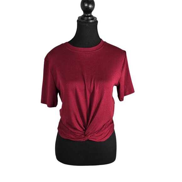 3/$25 NWOT | Burgundy V-Neck Short Sleeve T-Shirt Top Front Knot Hem | Small - Picture 1 of 5